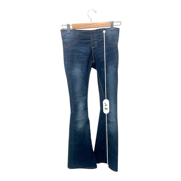 Free People Jeans Women’s Size 24 Dark Wash Flare Bell Bottom Low Rise Elastic - Picture 9 of 11